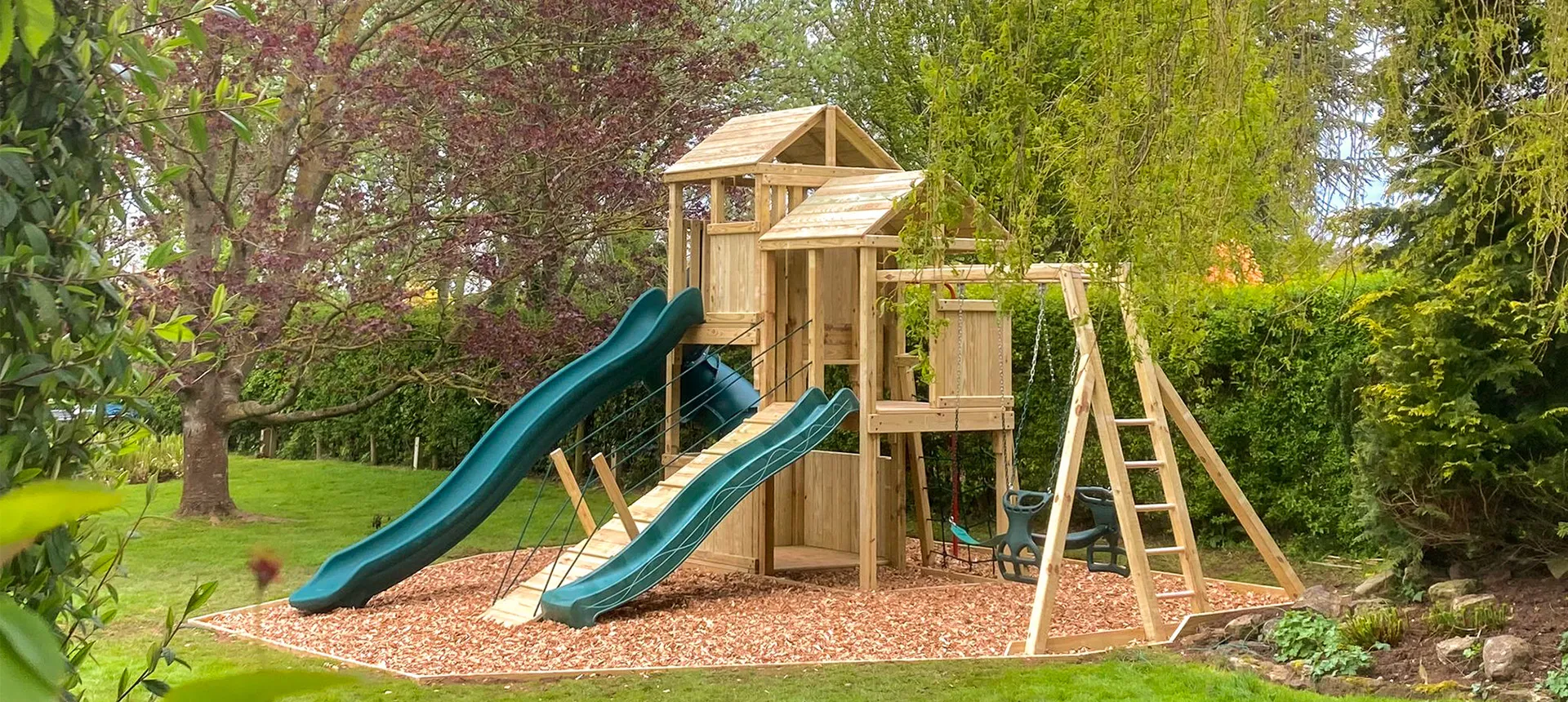 Why families choose climbing frames image
